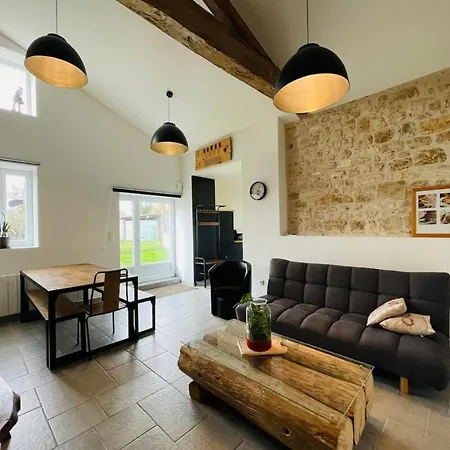 Maison De Style Au Coeur De La Charente Maritime Holiday home Archingeay